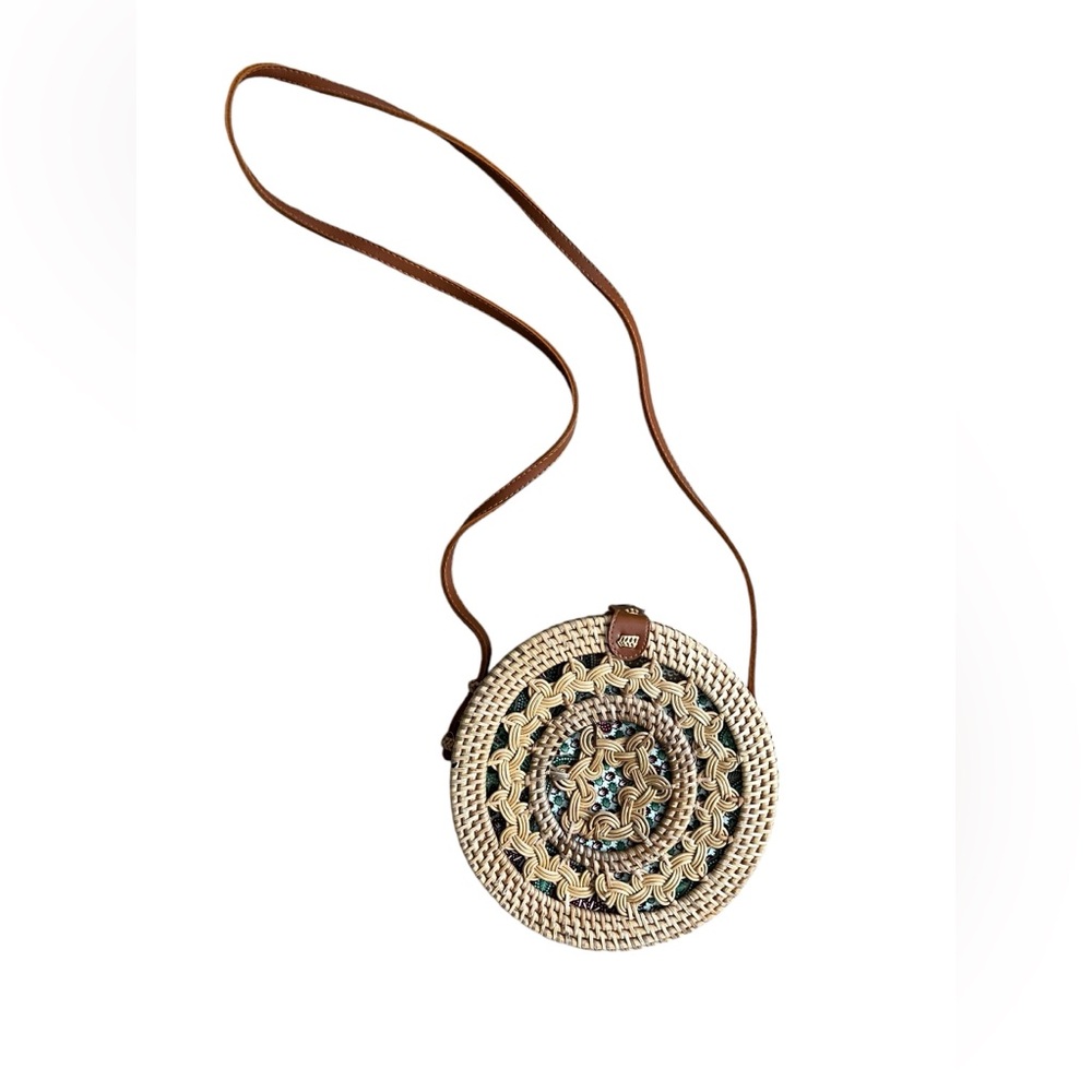 Round Rattan Wicker bag - Picture 2 of 10